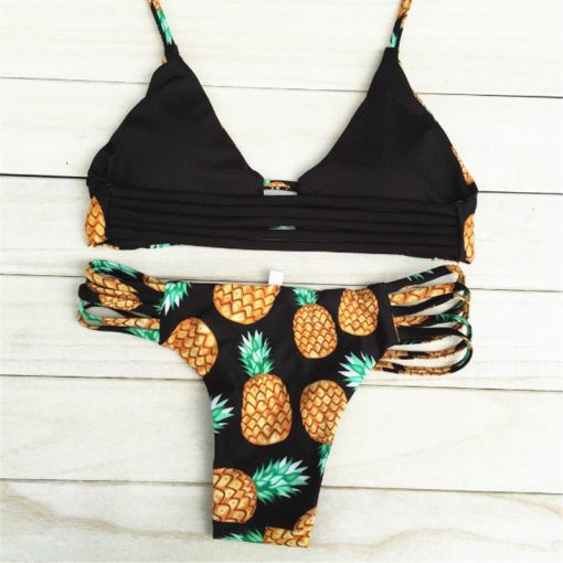 BIKINI DOS PIEZAS PIÑAS PARTE DE ATRÁS SB2