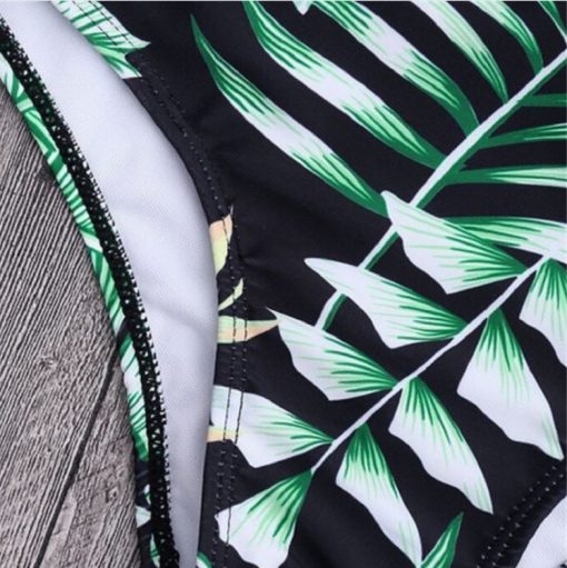 entero verde estampado tropical